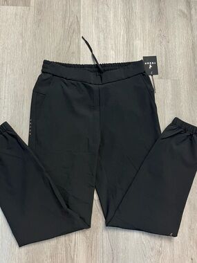 0018–NWT Men's Black Jogger Sweatpants - Performance Casual